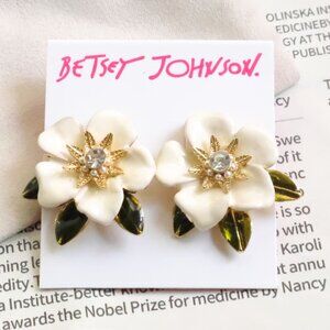 Betsey Johnson White Flower Earrings with Gold and Green Accents